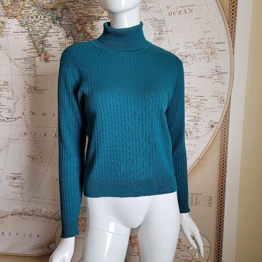 Petite Sophisticate vintage ribbed turtleneck teal sweater classic normcore M